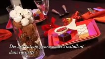 Une table gourmande rouge et chocolat