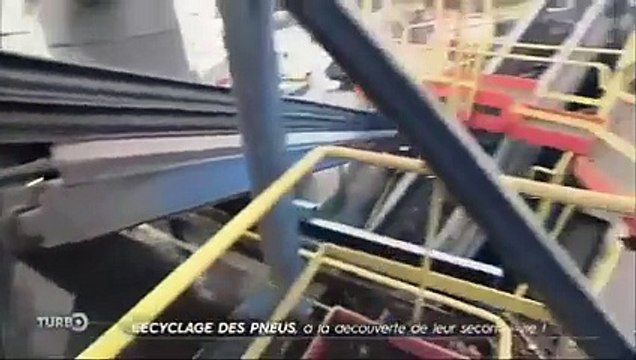 Ecologie : la deuxième vie des pneus usagés (Emission Turbo du 01/11/2015)