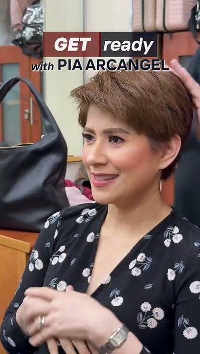 Pia Arcangel, ready to conquer the podcast world!