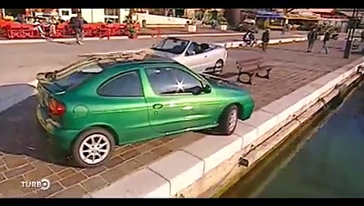 Renault Megane E-TECH, la compacte 100 % électrique - Reportage TURBO du 12/09/2021