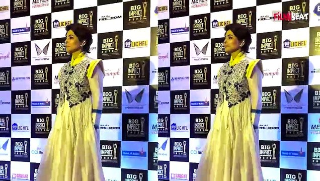 Hina Khan Cancer: कैंसर से जूझ रहीं हिना ने Fans को सुनाई खुशखबरी,चहकते हुए Actress बोलीं, VIDEO