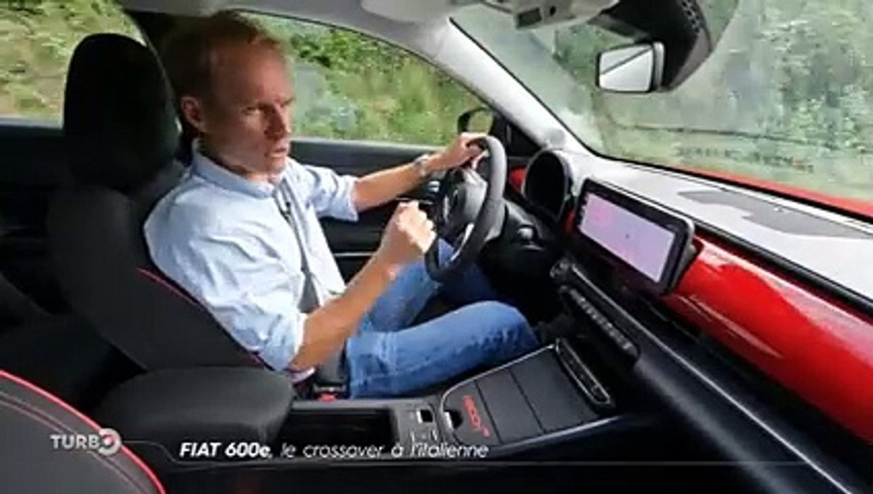 Fiat 600e, le crossover électrique à l'italienne - Essai TURBO du 24/09/2023