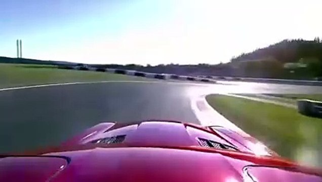 Vidéo : Coulthard en Mercedes SLS AMG GT sur le Nürburgring