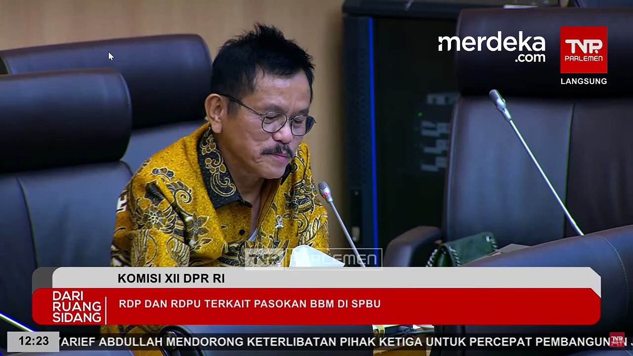 Melotot Pembalap Moreno DPR Kesal Pertamina Korupsi BBM_ Mau Merusak Pemerintah Prabowo