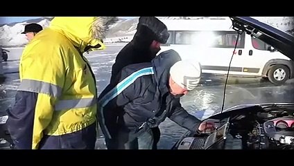 Vidéo : Nissan GT-R, record à près de 300 km/h sur un lac gelé !