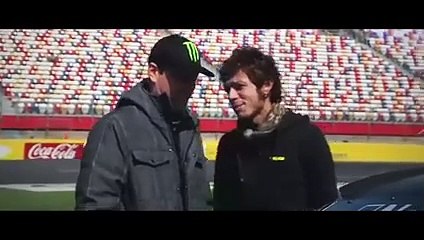 NASCAR : Rossi au volant de la voiture de Kyle Busch, la vidéo officielle !