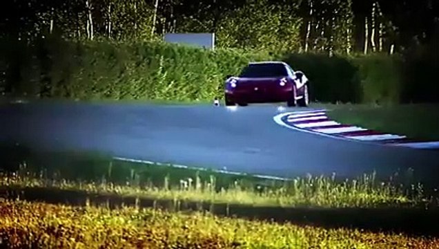 Vidéo : Fisichella au volant de l’Alfa Romeo 4C
