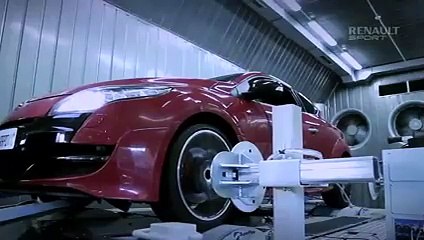 Vidéo : l'échappement Akrapovic de la Renault Mégane RS275R