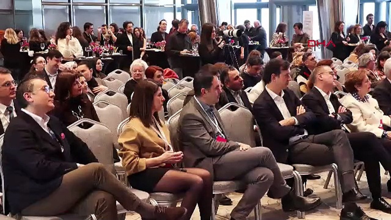 Refika Birgül ve Burak Arpak imzalı 'Miras: Türk Mutfağı Teknikleri-1' çıktı