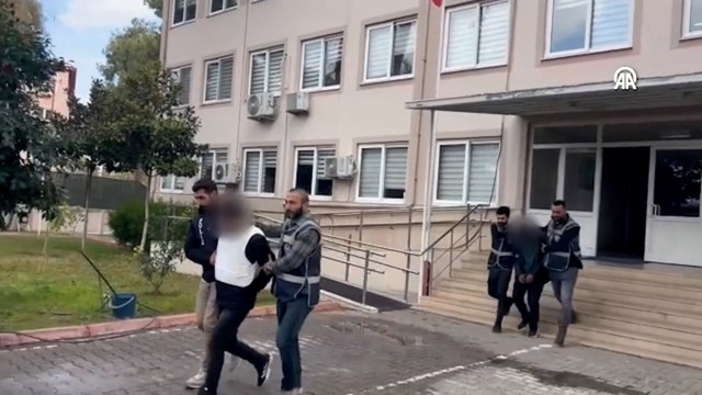 Adana'da firari 2 hükümlü yakalandı: 21 yıla kadar hapsi isteniyordu!