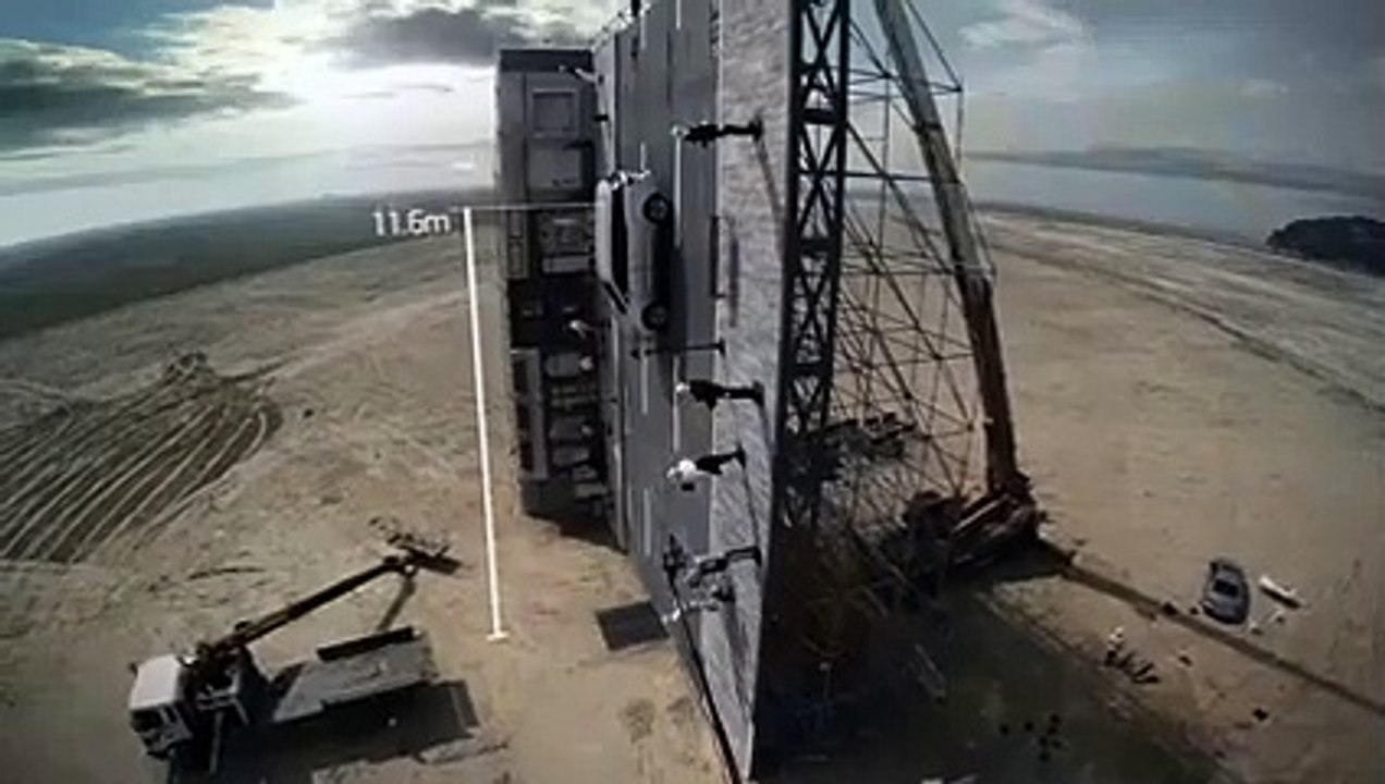 Le crash-test vertical du Kia Grand Carnival