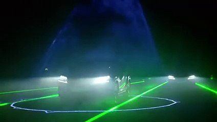 Vidéo : Lexus et Will.i.am produisent un show spectaculaire