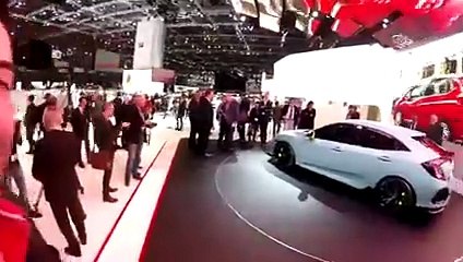 Salon Genève 2016 : la Honda Civic Hatchback Concept en vidéo live