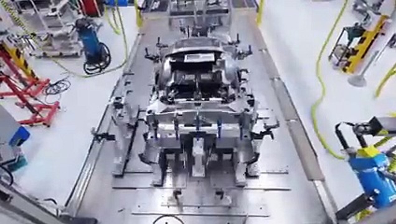 Jaguar restaure une Jaguar Type E Lightweight