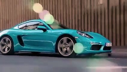 Les Porsche 718 Boxster et Cayman roulent côte à côte