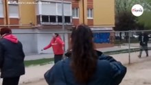 Paar am Boden: Was ihnen widerfahren ist, lässt niemanden kalt (Video)