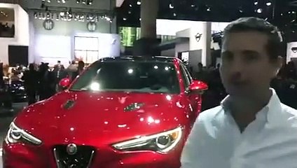Première rencontre avec l'Alfa Romeo Stelvio - Salon Los Angeles 2016