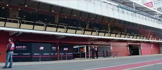 La nouvelle Red Bull Racing Tag Heuer RB13 sur la piste à Barcelone