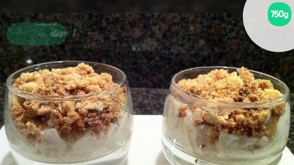 Verrine poire roquefort crumble d'amandes