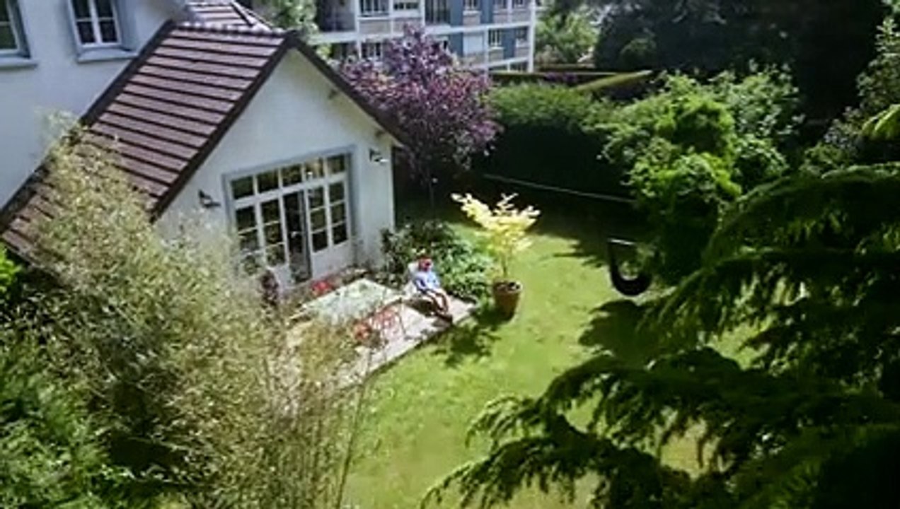 VIDEO - Peur de ne pas pouvoir faire de longues distances ou de ne pas pouvoir vous recharger sur votre trajet ?