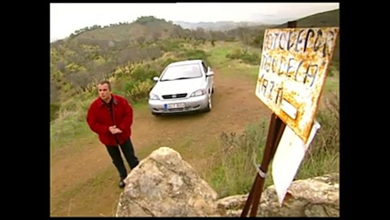 Emission Turbo du 16/12/2000 : Opel Astra coupé Turbo, Seat Leon Cupra 4, Yamaha 500 T Max