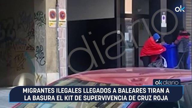 Migrantes ilegales llegados a Baleares tiran a la basura el kit de supervivencia de Cruz Roja