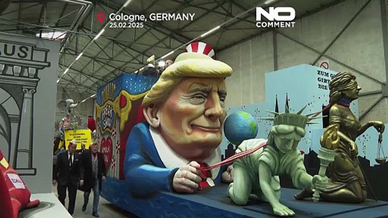 Germania, a Colonia presentati i carri satirici per la sfilata di carnevale del Lunedi delle Rose