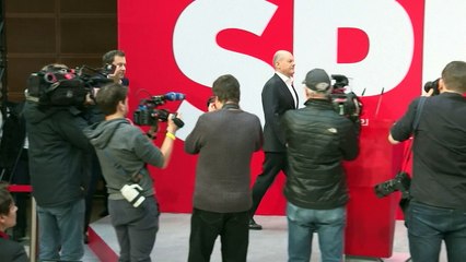 SPD-Chef Klingbeil auch zum Fraktionsvorsitzenden gewählt