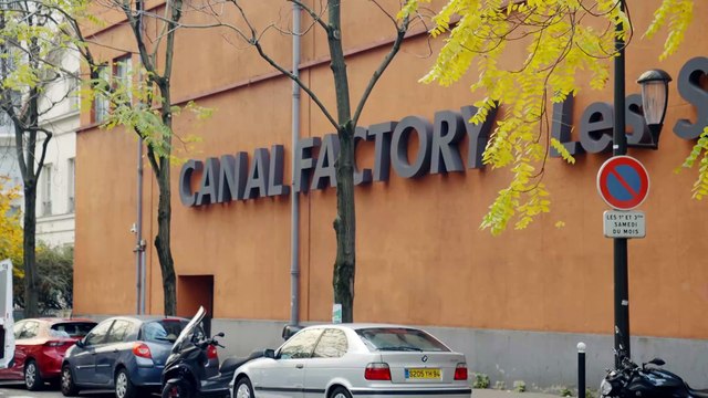 Découvrez les premières images du documentaire sur les coulisses de Touche pas à mon poste tourné ces derniers mois et diffusé ce soir en prime sur C8 - VIDEO