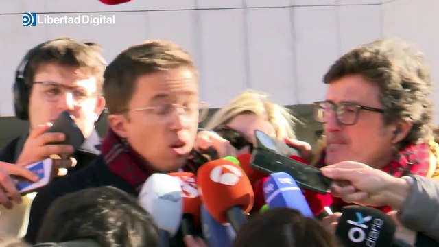 Mouliaá suscribió contratos televisivos por valor de 54.000 euros tras la denuncia a Errejón