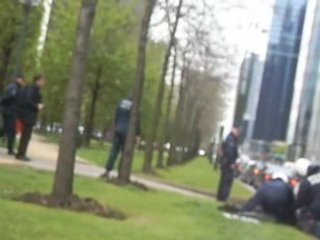 violences policières manifestations  sans papiers bxl udep