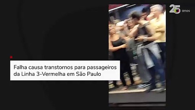 Falha causa transtornos para passageiros da Linha 3-Vermelha em São Paulo