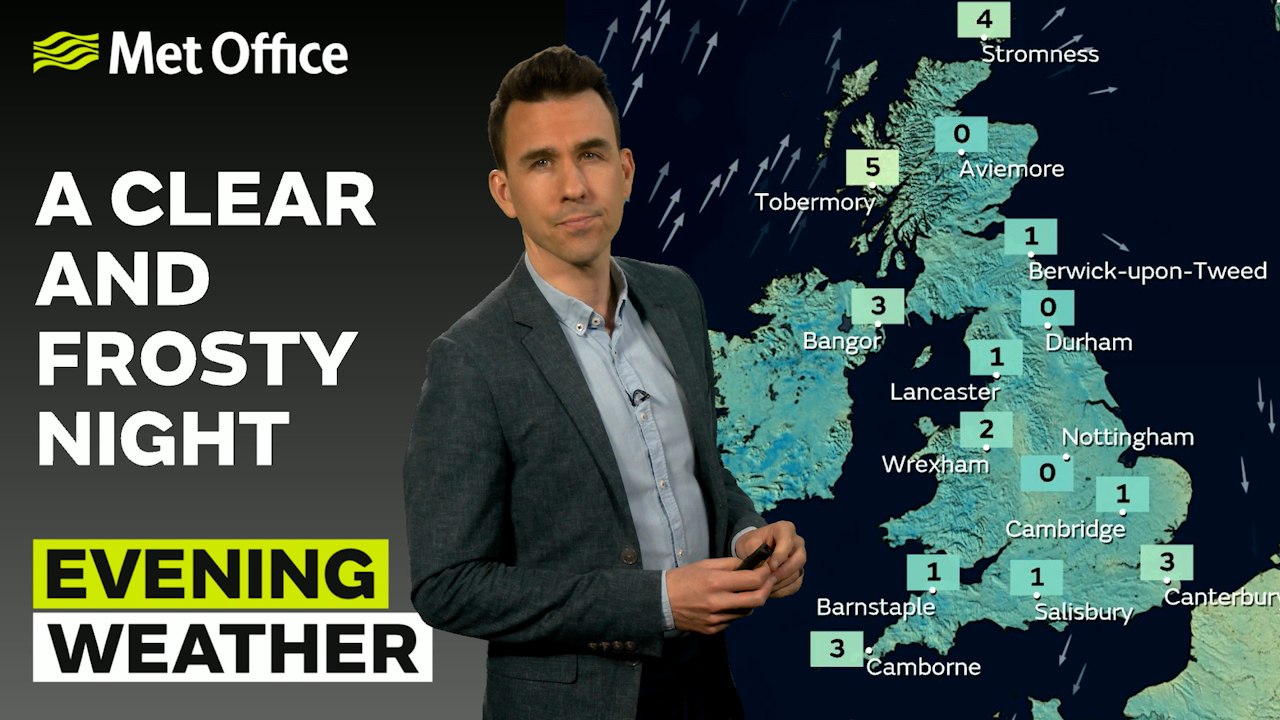 Met Office Evening Weather Forecast 27/02/2025 - A few showers far northwest