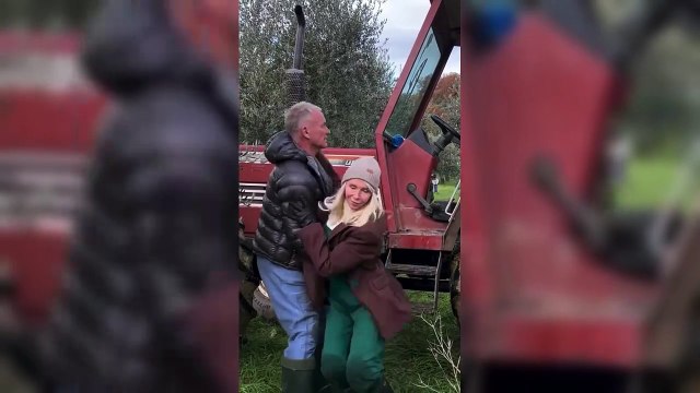 Sting e la moglie Trudie Styler, premio per il loro olio toscano. E loro festeggiano cos?...