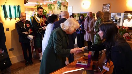 King and Queen help pack food boxes ahead of Ramadan