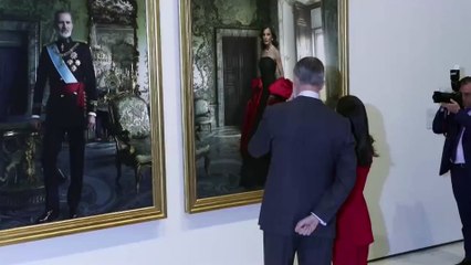 La fotógrafa Annie Leibovitz presenta a Felipe VI y la reina Letizia sus retratos