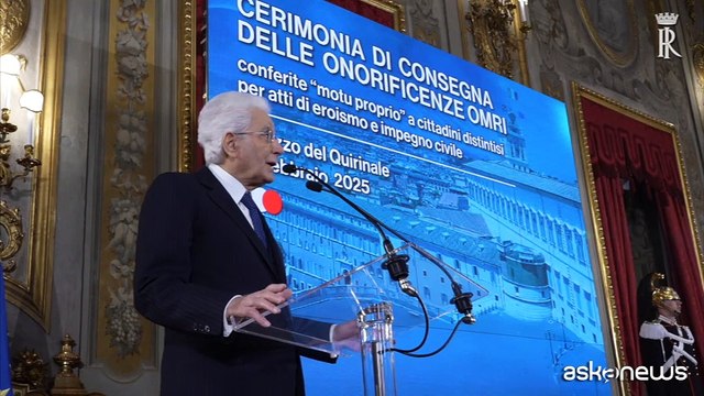 Mattarella consegna onorificenze al Merito: siete esempio solidarietà