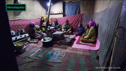 En Zorlu Okul Yolları - Himalayalar