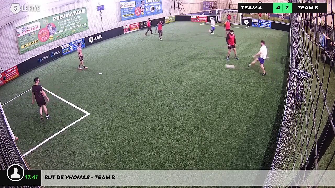 But de Yhomas - Team B