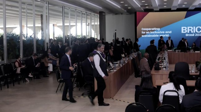 El presidente de Brasil, Luiz Inácio Lula da Silva, ofrece un discurso en el foro BRICS