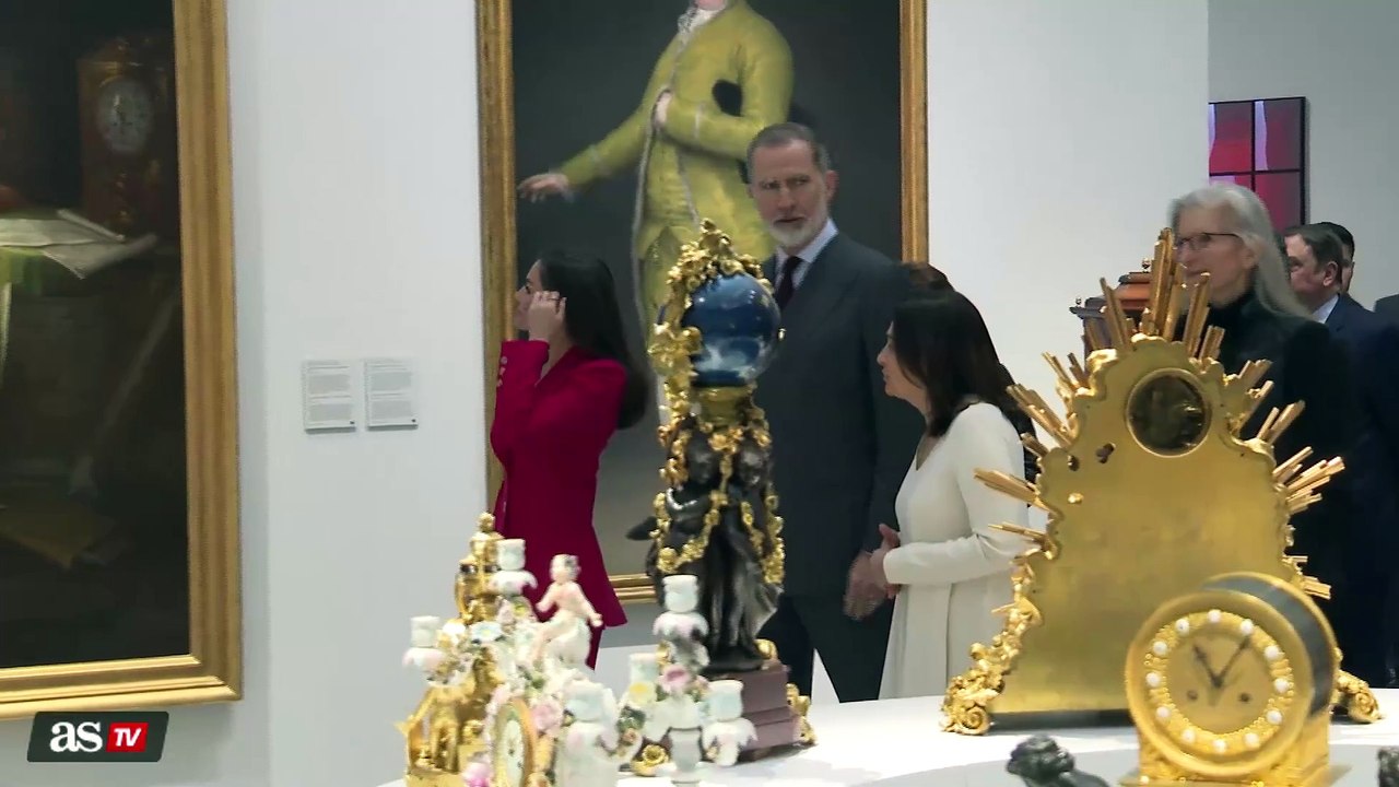 Felipe VI y Letizia, frente a frente a sus retratos de Annie Leibovitz