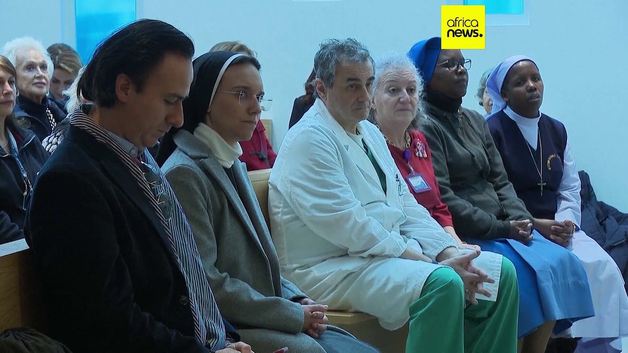 Faithful Gather for Mass as Pope Francis’ ealth Shows Signs of Improvement