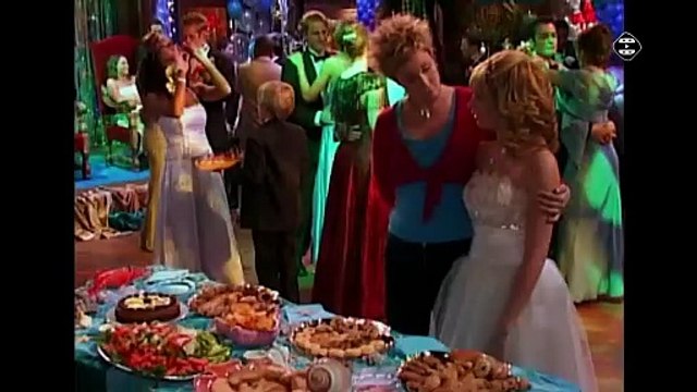 Sławni aktorzy, którzy dalej mają NORMALNĄ pracę