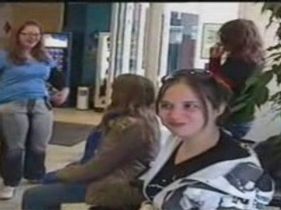 arrivée à l'hotel avec les filles