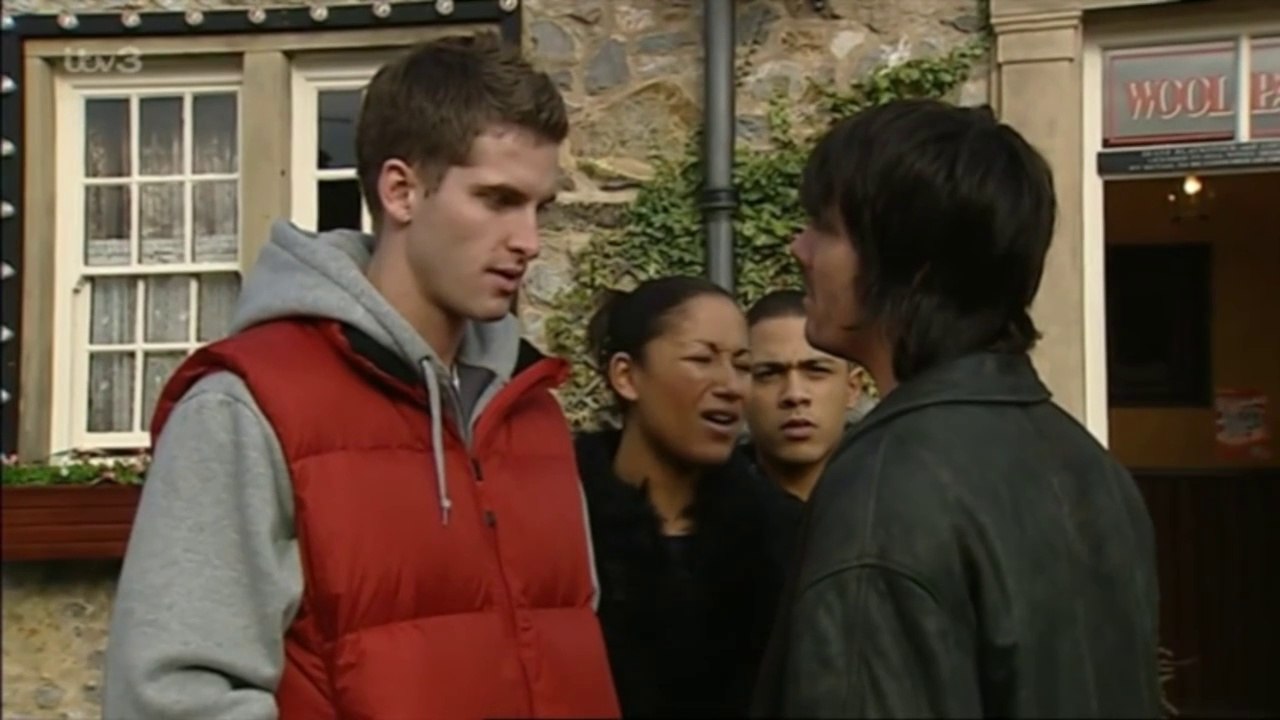 Emmerdale Cain Punches Jason Kirk/Cain vs Charity & Danny Daggert 19th December 2002
