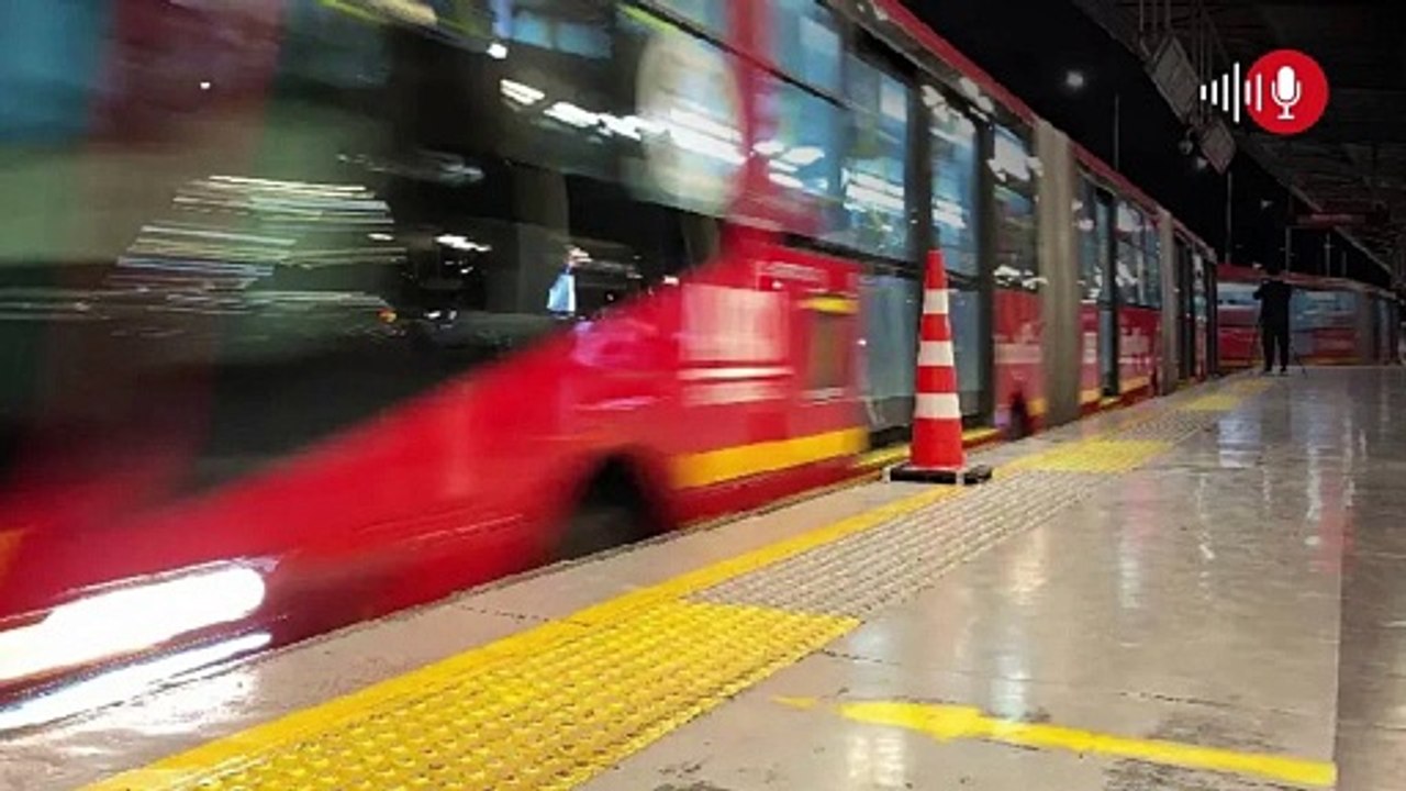 Hombre fue arrollado por intentar colarse en estación de Transmilenio: esto se sabe