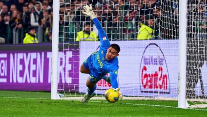 Devis Vásquez se lució en los penaltis y eliminó a Juventus de la Copa de Italia: video