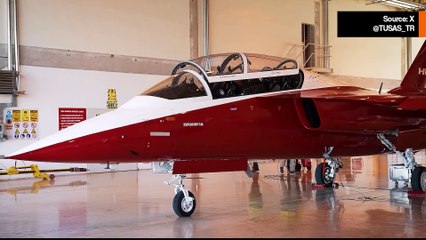 トルコ空軍、スペイン空軍司令官と共にHürjetの特別飛行を実施