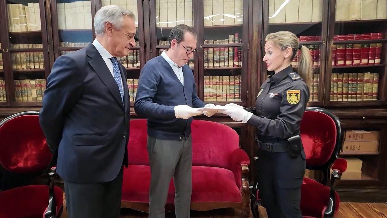 Recuperan en Valladolid y Madrid ocho documentos históricos del Archivo General del Palacio