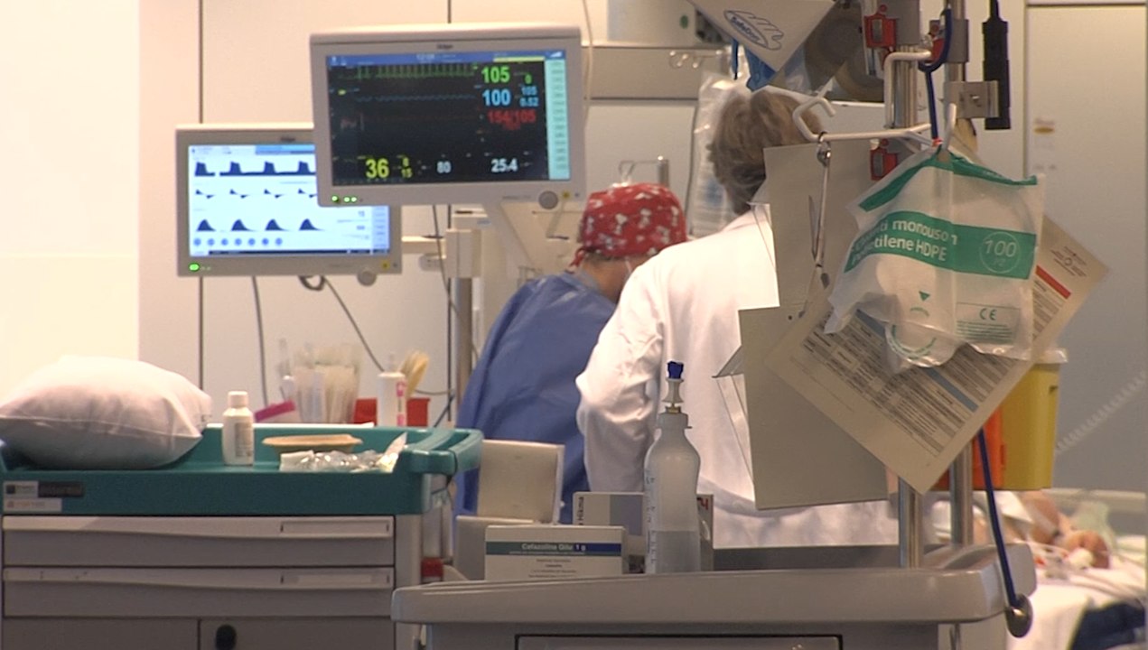 Paura, ansia, incertezza e quelle scelte strazianti quando mancavano i respiratori: 5 anni dopo il Covid, i ricordi della terapia intensiva